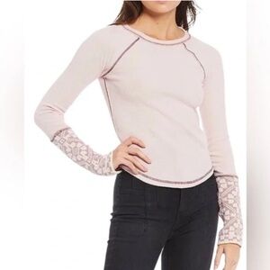 Free People She's Reversible Cuff Thermal Top In Light Rose Pink